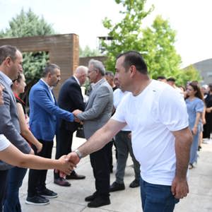 Yozgat'tan Karadeniz turuna  çıkan 110 Şehit Yakını  ve Gazi Samsun'daydı - fotoğraf 6