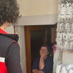 Mahalle Sakinlerimizi Hanelerinde Ziyaret Etmeye Devam Ediyoruz - fotoğraf 2