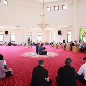 Aile ve Sosyal Hizmetler Bakanımız Göktaş, Alevi vatandaşlarla bir araya geldi, aşure dağıttı - fotoğraf 4