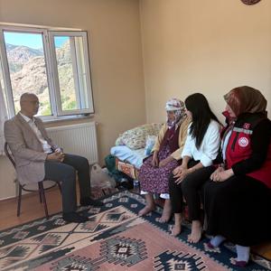 "Ayşe Zengin Teyzemize Aile ve Sosyal Hizmetler İl Müdürlüğü'müzden Destek Ziyareti" - fotoğraf 2