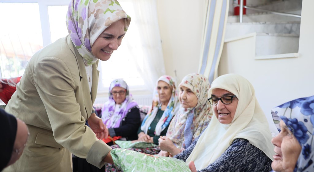 Aile ve Sosyal Hizmetler Bakanımız Mahinur Özdemir Göktaş Aydın'da ziyaretlerde bulundu.