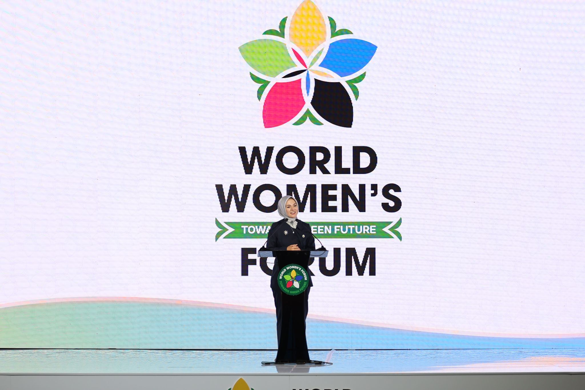 Aile ve Sosyal Hizmetler Bakanımız Göktaş, Moğalistan'da "Dünya Kadınlar Forumu"nda konuştu