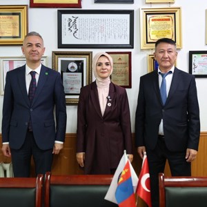 Bakanımız Mahinur Özdemir Göktaş: “Kadına yönelik şiddetle ilgili kapsamlı bir saha araştırması başlatıyoruz” - fotoğraf 1