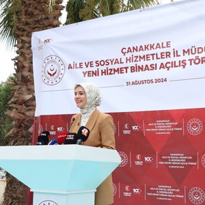 Bakanımız Mahinur Özdemir Göktaş, Çanakkale'de Aile ve Sosyal Hizmetler İl Müdürlüğünün yeni binasını açtı - fotoğraf 2