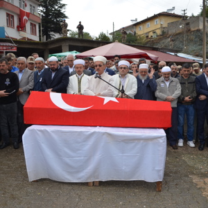 Şehit Jandarma Komando Uzman Çavuş İsmail TÜRK Son Yolculuğuna Uğurlandı - fotoğraf 2