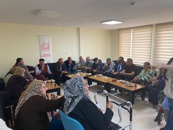 Huzurevimizi ziyaretler...