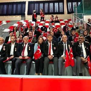 19 Eylül Gaziler Günü’nde “Kahramanlar Sahada, Kalbimiz Onlarla” Temalı Sportif Etkinlikler Düzenlendi - fotoğraf 3