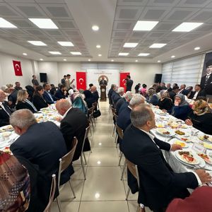Aziz Şehitlerimizin Kıymetli Aileleri Ve Kahraman Gazilerimiz Onuruna Yemek Programı Düzenlendi - fotoğraf 4