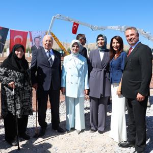 Bakanımız Göktaş, Çocuk Evleri Sitesi'nin temel atma töreni ile 6. Uluslararası Gastro Afyon Turizm ve Lezzet Festivaline katıldı - fotoğraf 9
