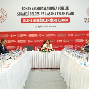 Roman Vatandaşlara Yönelik Strateji Belgesi ve I. Aşama Eylem Planı İzleme ve Değerlendirme Kurulu Toplantısı Gerçekleştirildi - fotoğraf 1