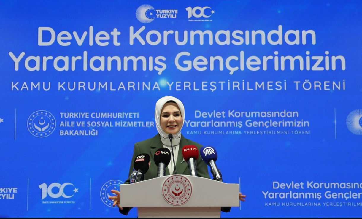 Devlet Korumasından Yararlanmış Gençlerimizin Kamu Kurum ve Kuruluşlarına Yerleştirilmesi Töreni  