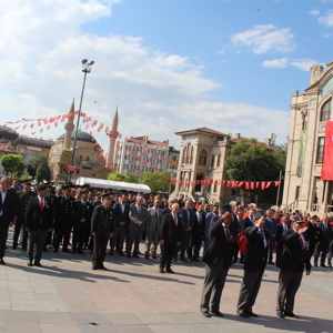 19 EYLÜL GAZİLER GÜNÜ ÇELENK SUNMA TÖRENİ DÜZENLENDİ. - fotoğraf 2