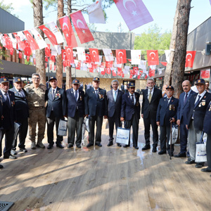 Vefa Programında Büyüklerimiz İle Bir Araya Geldik  - fotoğraf 7