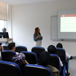 Koruyucu Aile Tanıtım Seminerlerimiz Devam Ediyor - fotoğraf 4