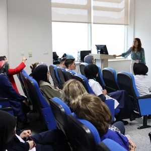 Koruyucu Aile Tanıtım Seminerlerimiz Devam Ediyor - fotoğraf 2