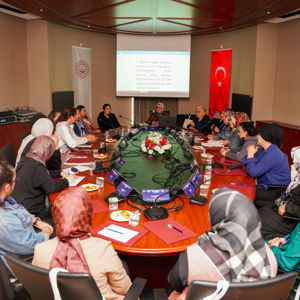 “Dijital Bağımlılık ve Aile Çalıştayı” Ankara’da Gerçekleştirildi - fotoğraf 2
