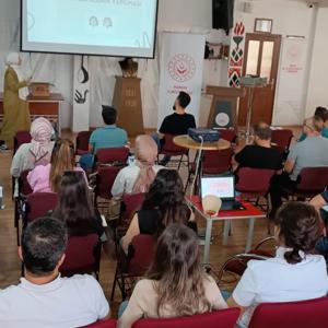 Mardin İlinde “Yenilikçi Mahalli Hizmet İçi Eğitim Programı” Başladı - fotoğraf 8