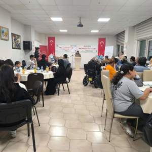 Geleceğin Güvencesi Minik Eller ve Kuşakların Buluşması Projeleri Tanıtım Programı Yapıldı… - fotoğraf 7