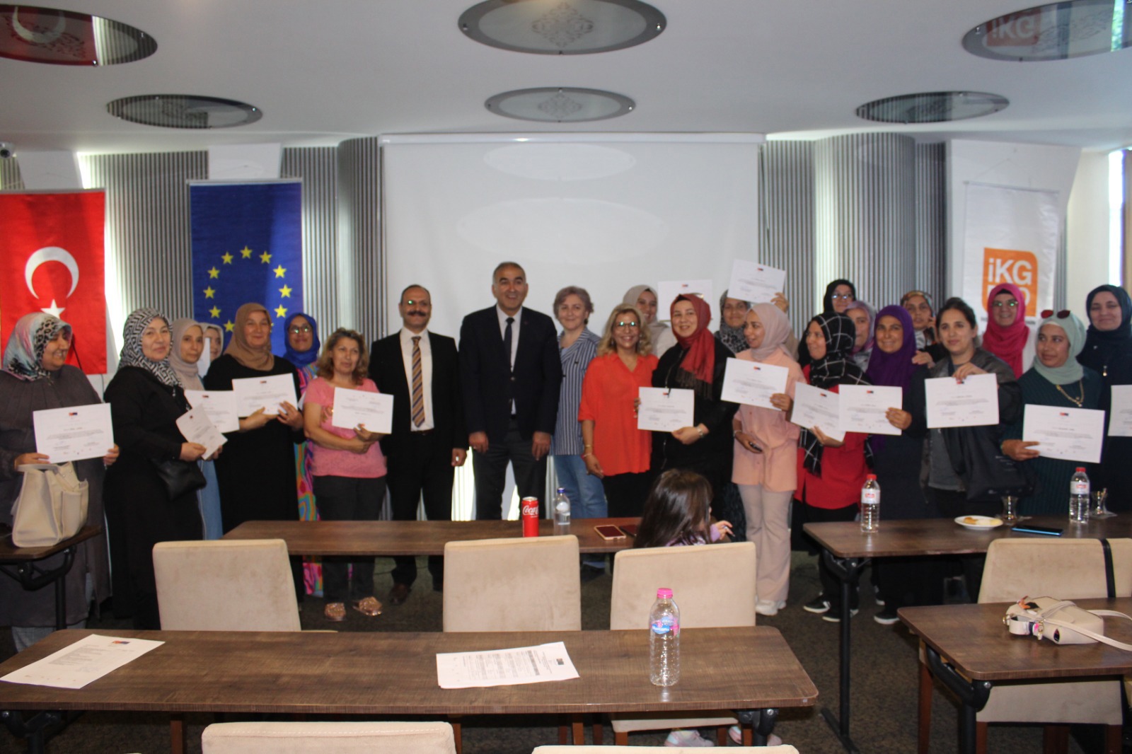  Kadınların Kooperatifler Yoluyla Güçlendirilmesi Projesi Sertifika Programı Düzenlendi! - fotoğraf 1