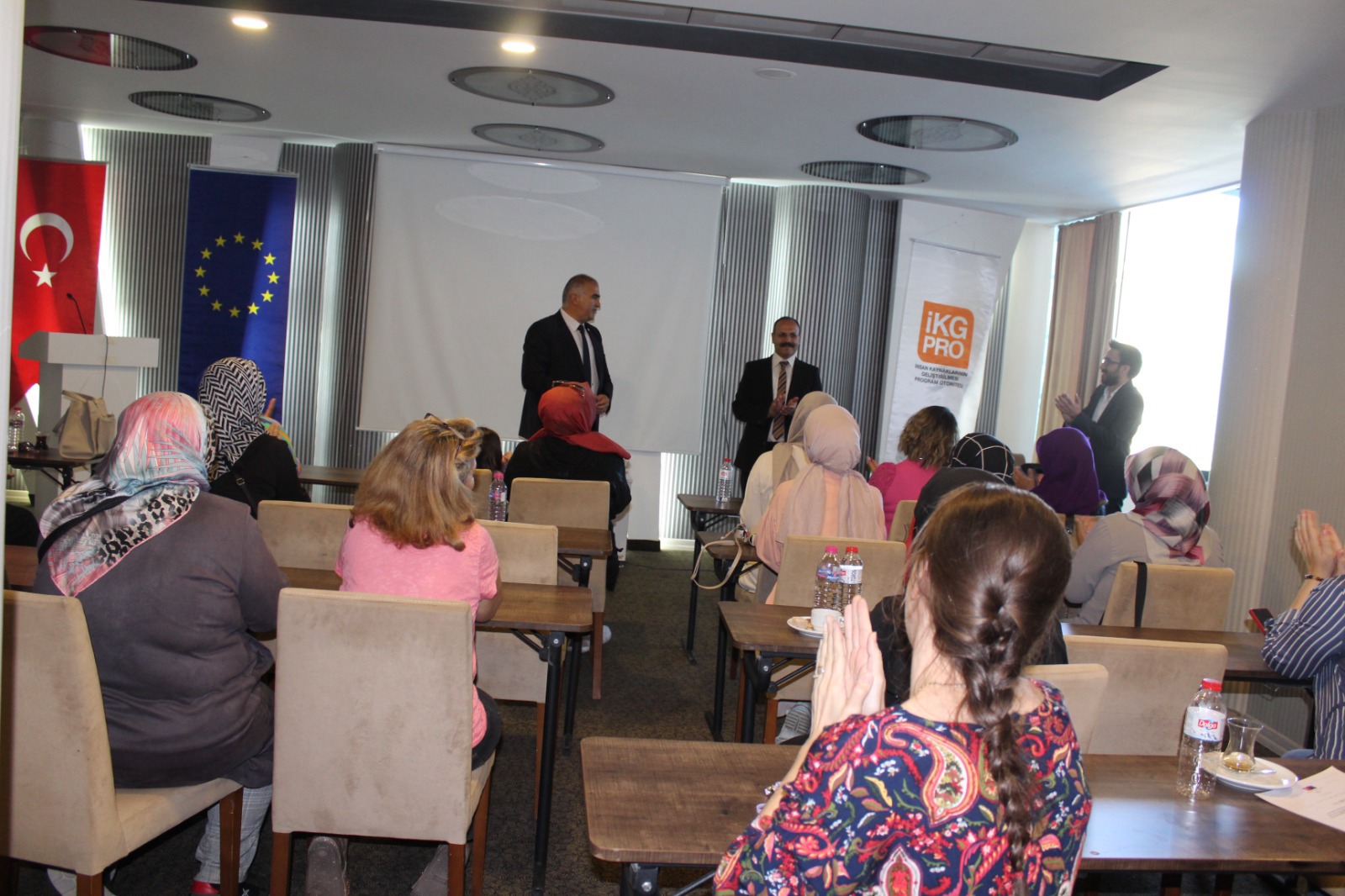  Kadınların Kooperatifler Yoluyla Güçlendirilmesi Projesi Sertifika Programı Düzenlendi! - fotoğraf 2