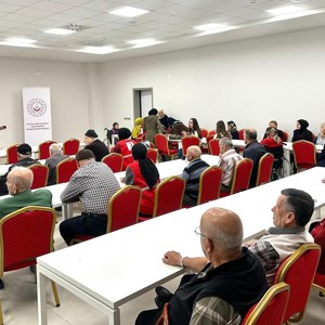 Genç Kızılay Ekibinden Kıymetli Büyüklerimize Dünya Yaşlılar Günü Ziyareti - fotoğraf 1