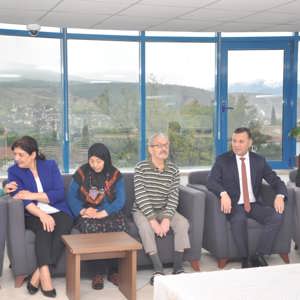 Süreyya Yavuz Hanımefendi'nin Yücel Huzurevi Ziyareti… - fotoğraf 3