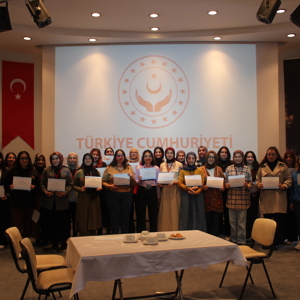 Kadınlara Yönelik Yapay Zeka ve Veri Bilimi Geliştirme Programı Başarıyla Tamamlandı - fotoğraf 1