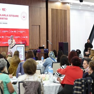 Aile ve Sosyal Hizmetler Bakanımız Göktaş, Kadın Muhtarlarla İstişare Toplantısı'nda Buluştu - fotoğraf 9