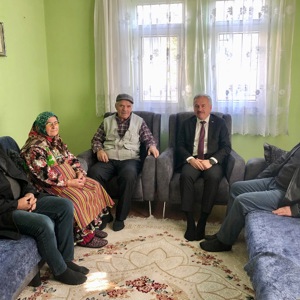 Aziz Şehidimiz Ramazan Akkaya’nın Kıymetli Ailesi Ziyaret Edildi - fotoğraf 1