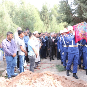 Şehitlerimizi Uğurladık - fotoğraf 13