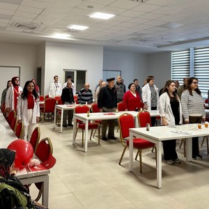 Üniversite Öğrencileri Kıymetli Büyüklerimiz İle Bir Araya Geldiler - fotoğraf 3
