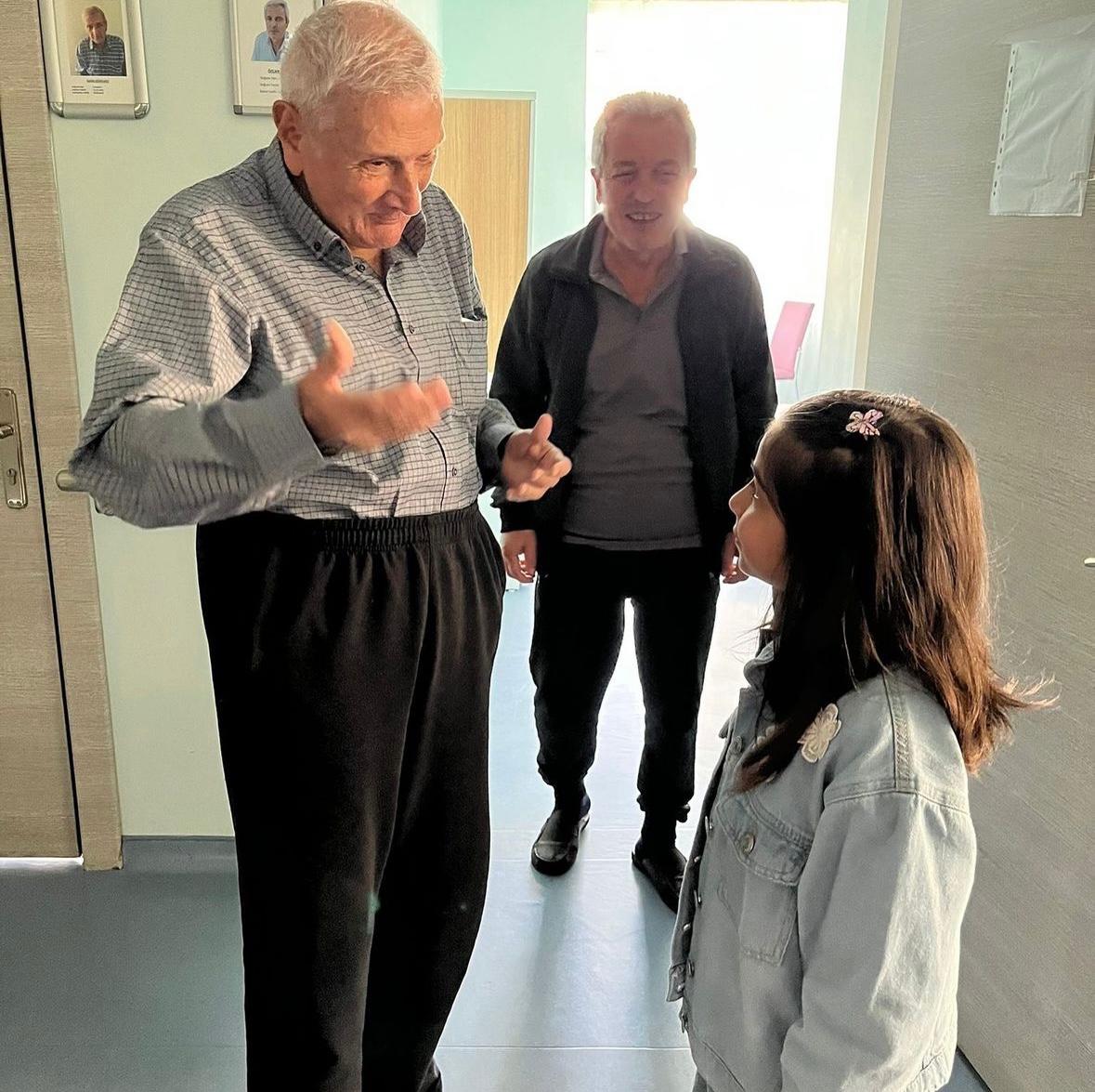 1 Ekim Dunya Yaslilar Gunu kapsaminda Cocuk Evleri Koordinasyon Merkezi Mudurlugumuzde kalan cocuklarimizdan anlamlı ziyaret