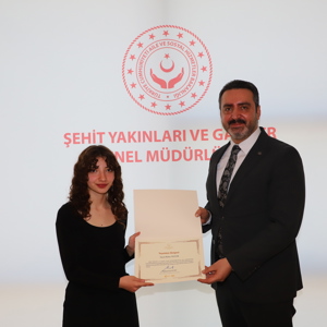Bir Çerçeve İki Kahraman - fotoğraf 8