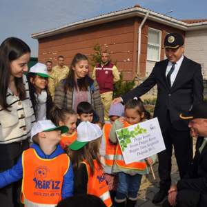 Fidanları Toprakla Buluşturduk... - fotoğraf 9