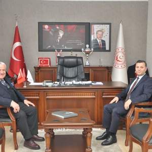 Yücel Huzurevi Müdürlüğü Bocce Takımımız Final Maçları Öncesi İl Müdürümüzü Ziyaret Etti… - fotoğraf 3