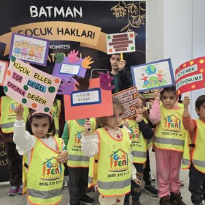 20 Kasım Dünya Çocuk Hakları Günü Petrolcity AVM’de etkinliklerle kutlandı. - fotoğraf 2