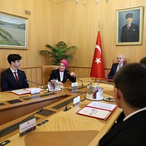 25. Ulusal Çocuk Forumu Sonuç Bildirgesi TBMM Başkanı Kurtulmuş’a takdim edildi - fotoğraf 3