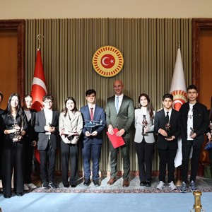 25. Ulusal Çocuk Forumu Sonuç Bildirgesi TBMM Başkanı Kurtulmuş’a takdim edildi - fotoğraf 5
