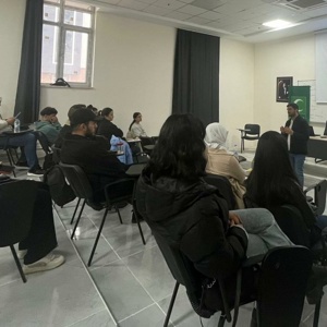 Batman Üniversitesi Güzel Sanatlar Fakültesi öğrencilerine yönelik Türkiye Bağımlılıkla Mücadele (TBM) kapsamında Madde Bağımlılığı eğitimi - fotoğraf 1