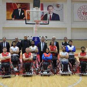 Azmin önünde hiç bir engel duramaz. - fotoğraf 4