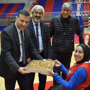 Azmin önünde hiç bir engel duramaz. - fotoğraf 2