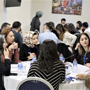 Aile Danışmanlığı Hizmet Modeli Geliştirme Projesi Kapsamında II. Değerlendirme Çalıştayı Gerçekleştirildi - fotoğraf 1