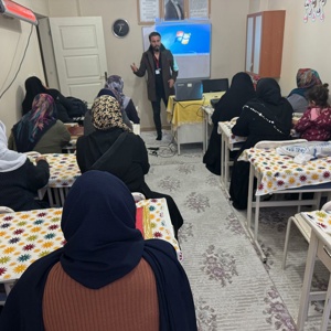 Hayriye Kuran Kursunda "Mahremiyet Eğitimi" konulu eğitim  - fotoğraf 1