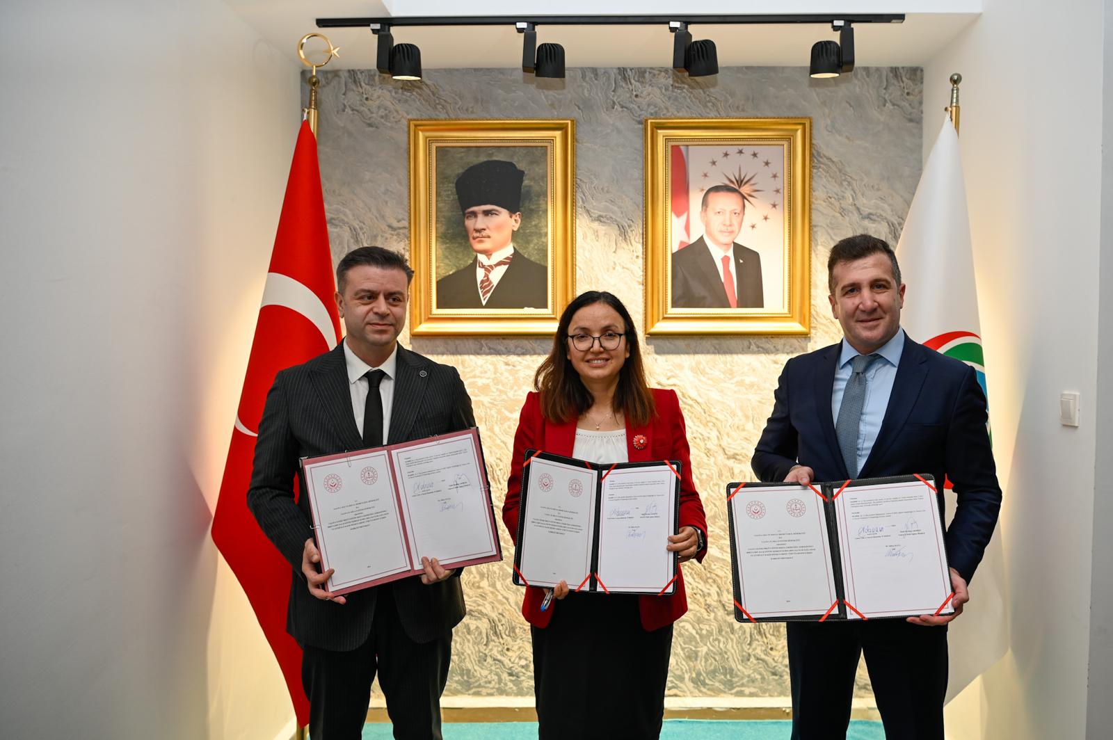 3 Aralık Dünya Engelliler Günü’nde “Gündüz Hizmet Merkezi” protokolü imzalandı