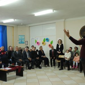 BURDUR ENGELSİZ YAŞAM BAKIM REHABİLİTASYON VE AİLE DANIŞMA MERKEZİNDE KALAN ÇOCUKLARIMIZ SAYIN VALİMİZE ZİYARET GERÇEKLEŞTİRDİLER. - fotoğraf 4