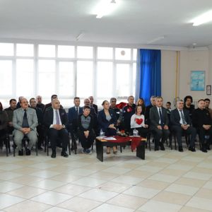 BURDUR ENGELSİZ YAŞAM BAKIM REHABİLİTASYON VE AİLE DANIŞMA MERKEZİNDE KALAN ÇOCUKLARIMIZ SAYIN VALİMİZE ZİYARET GERÇEKLEŞTİRDİLER. - fotoğraf 9