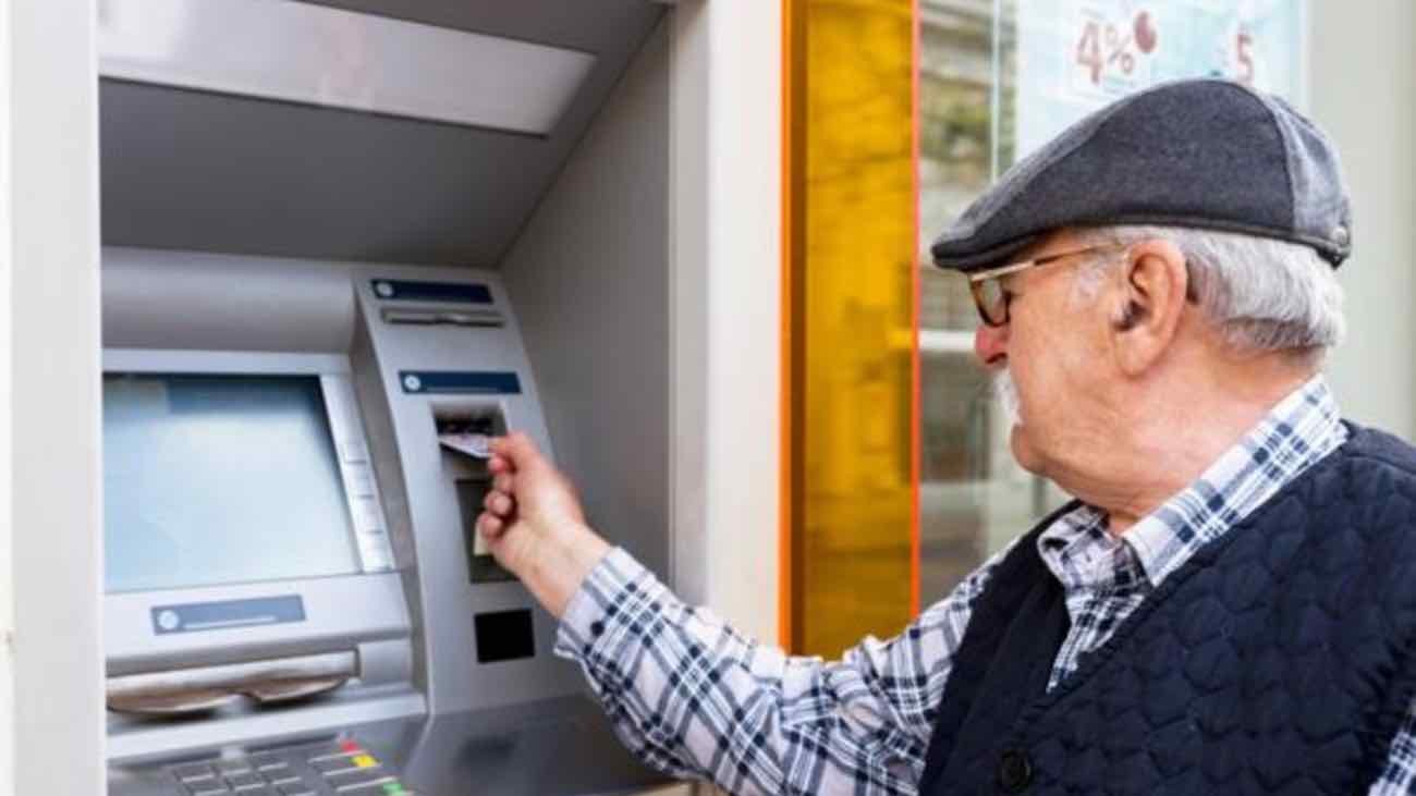 Bakanımız Mahinur Özdemir Göktaş: “Aralık ayına ilişkin toplam 5,6 milyar TL tutarındaki yaşlı aylığı ve engelli aylıklarını hesaplara yatırdık”