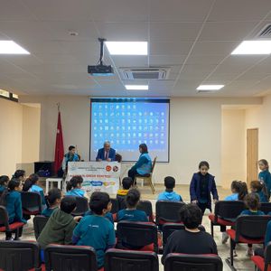Mersin İl Çocuk Komitesi çalışmalarına devam ediyor.  Bugün, Turgutreis  Mahallesi Saadettin Bey Ortaokulunda 25 çocuğumuza  #ÇocukHakları  eğitimi verildi. - fotoğraf 1