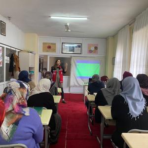 #ToroslarSHM tarafından #AileEğitimProgramı kapsamında 3 Ocak Zafer Cami Kuran Kursu Kursiyerlerine yönelik “Yaşlı Hakları” konulu eğitim düzenlendi. - fotoğraf 1
