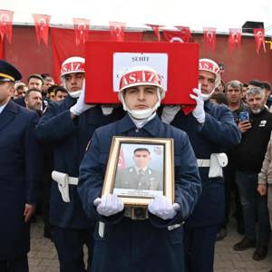Şehidimizi ebediyete uğurladık - fotoğraf 3